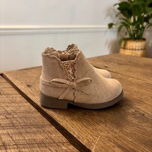 Happily Grey Girls Champagne Pink Boots with‎ Sparkle. Glitter. Bow
